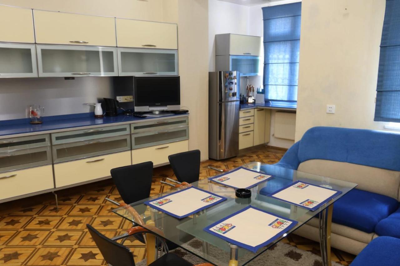 Azneft Royal Suite Apartment Sea View Баку Екстериор снимка