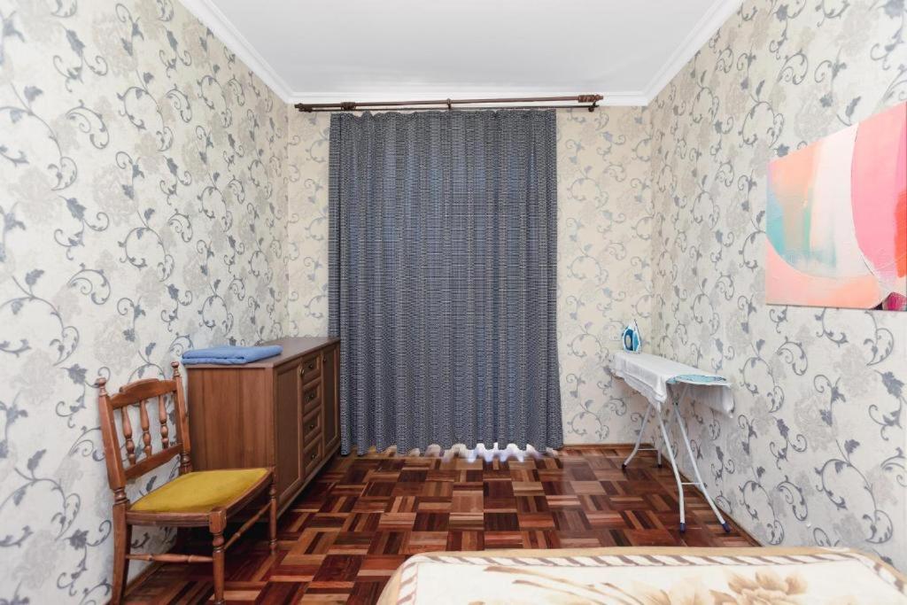 Azneft Royal Suite Apartment Sea View Баку Екстериор снимка