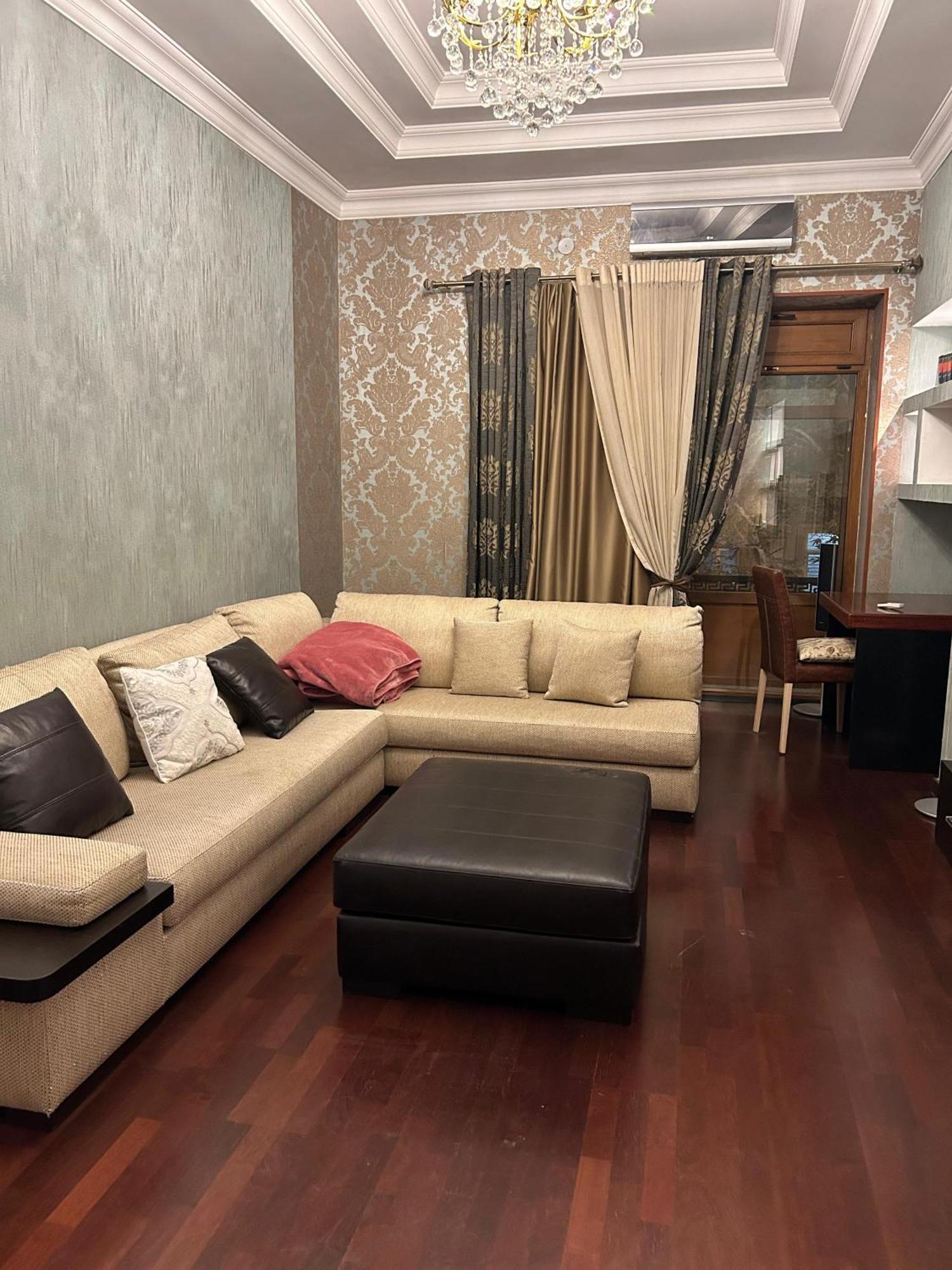 Azneft Royal Suite Apartment Sea View Баку Екстериор снимка