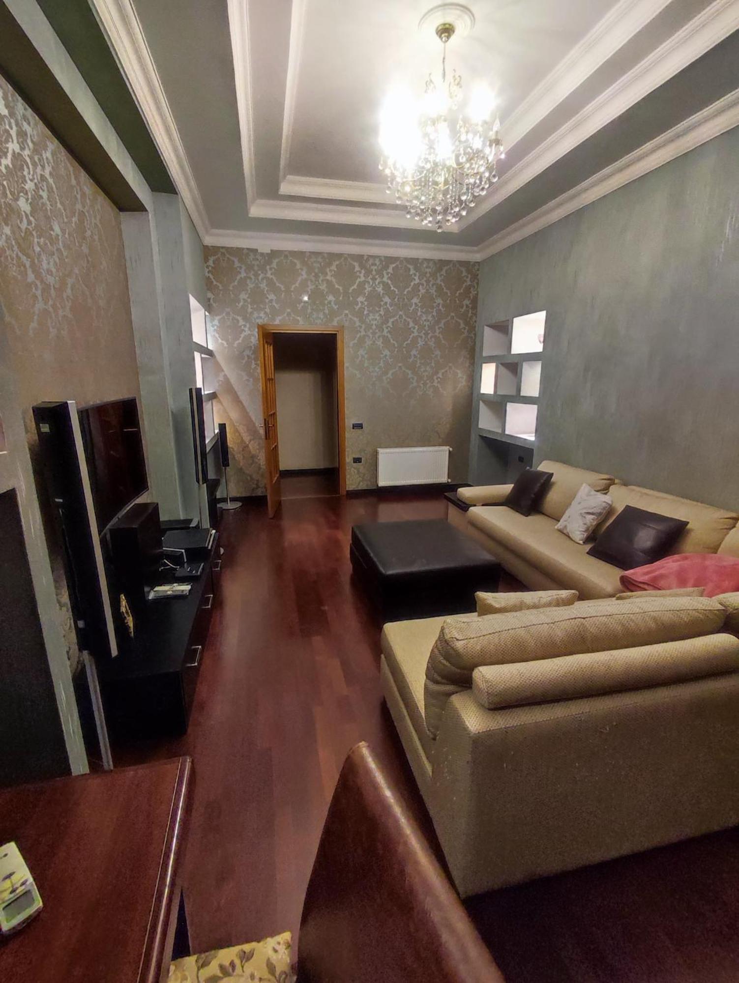 Azneft Royal Suite Apartment Sea View Баку Екстериор снимка